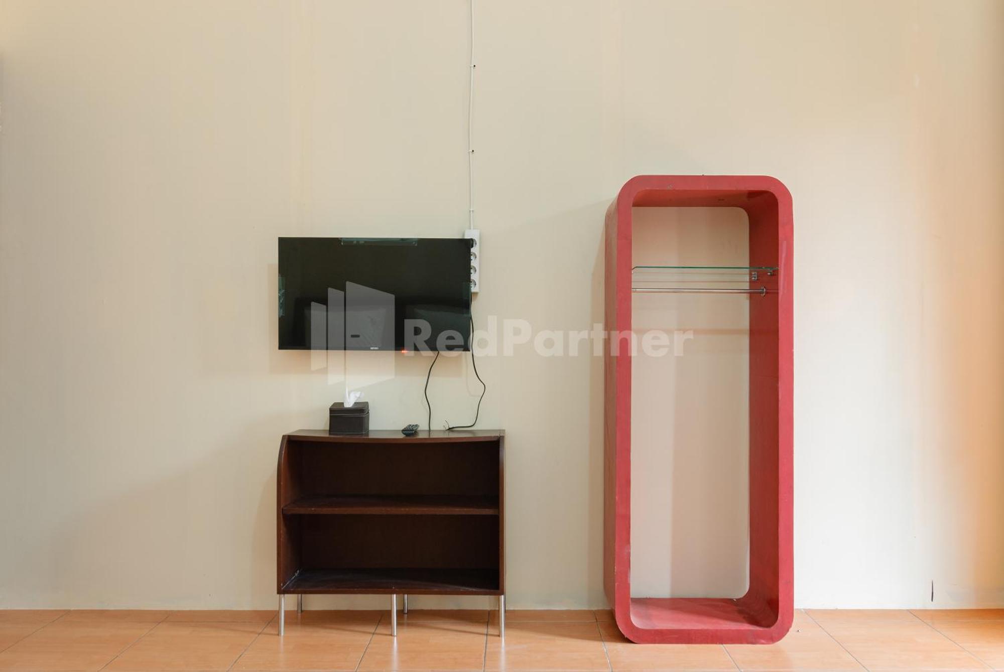 Sr Residence Near Mall Ciputra Cibubur Mitra Reddoorz Bekasi Luaran gambar