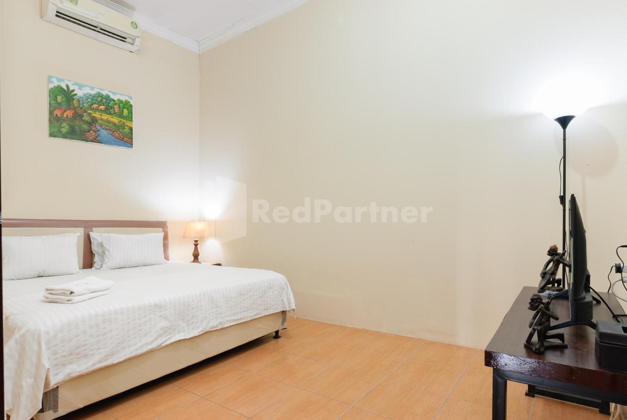 Sr Residence Near Mall Ciputra Cibubur Mitra Reddoorz Bekasi Luaran gambar