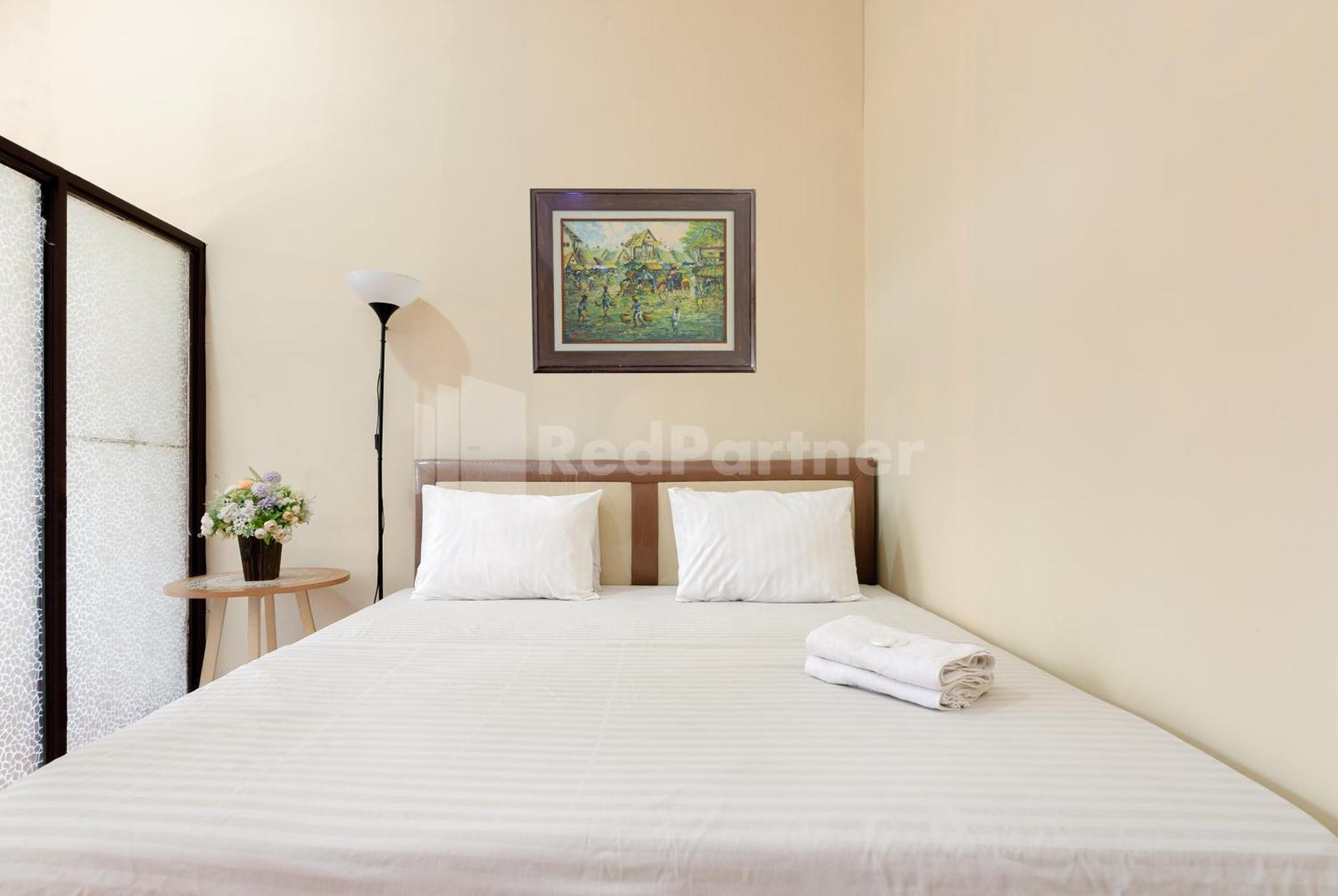 Sr Residence Near Mall Ciputra Cibubur Mitra Reddoorz Bekasi Luaran gambar